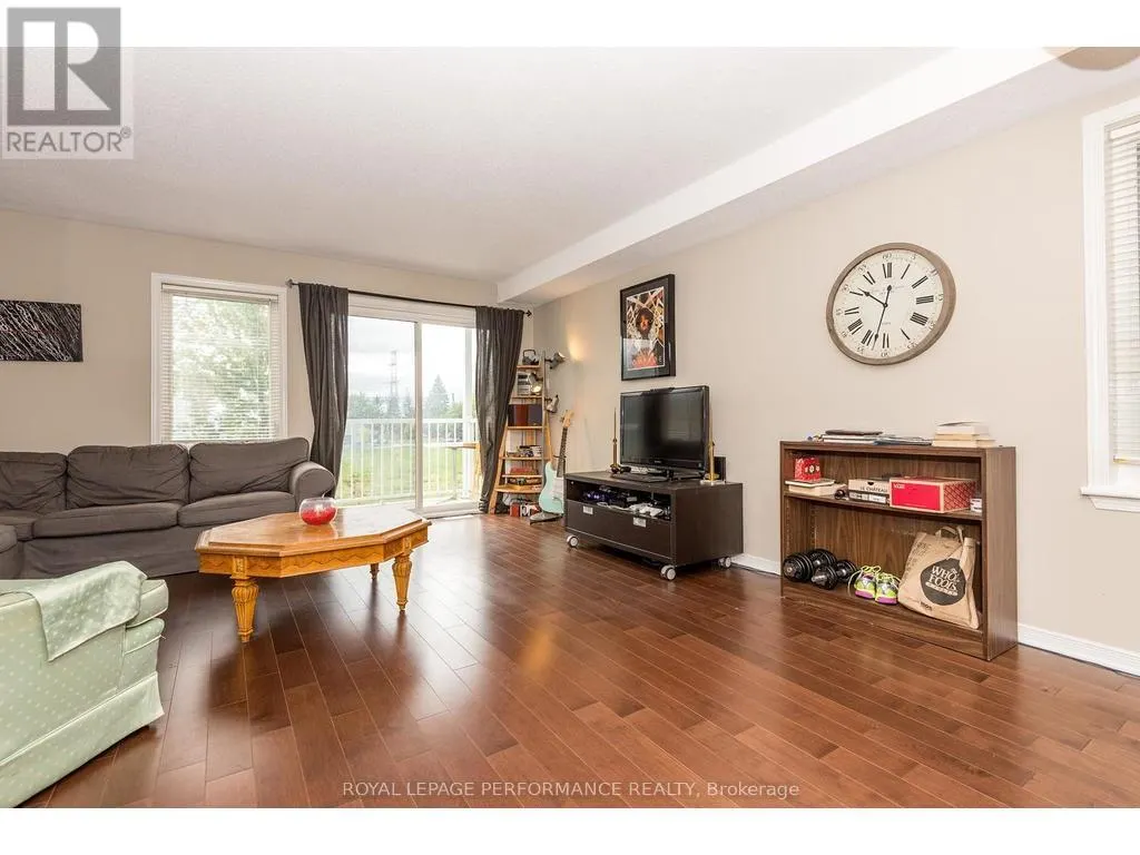 6 - 657 REARDON PRIVATE