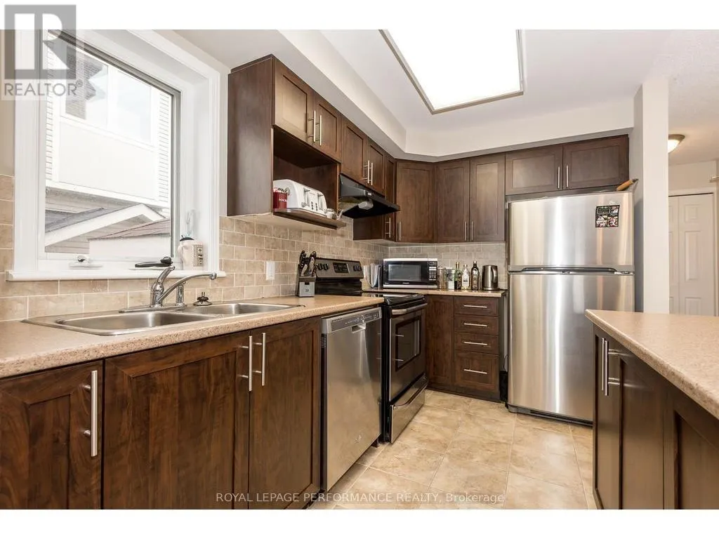 6 - 657 REARDON PRIVATE
