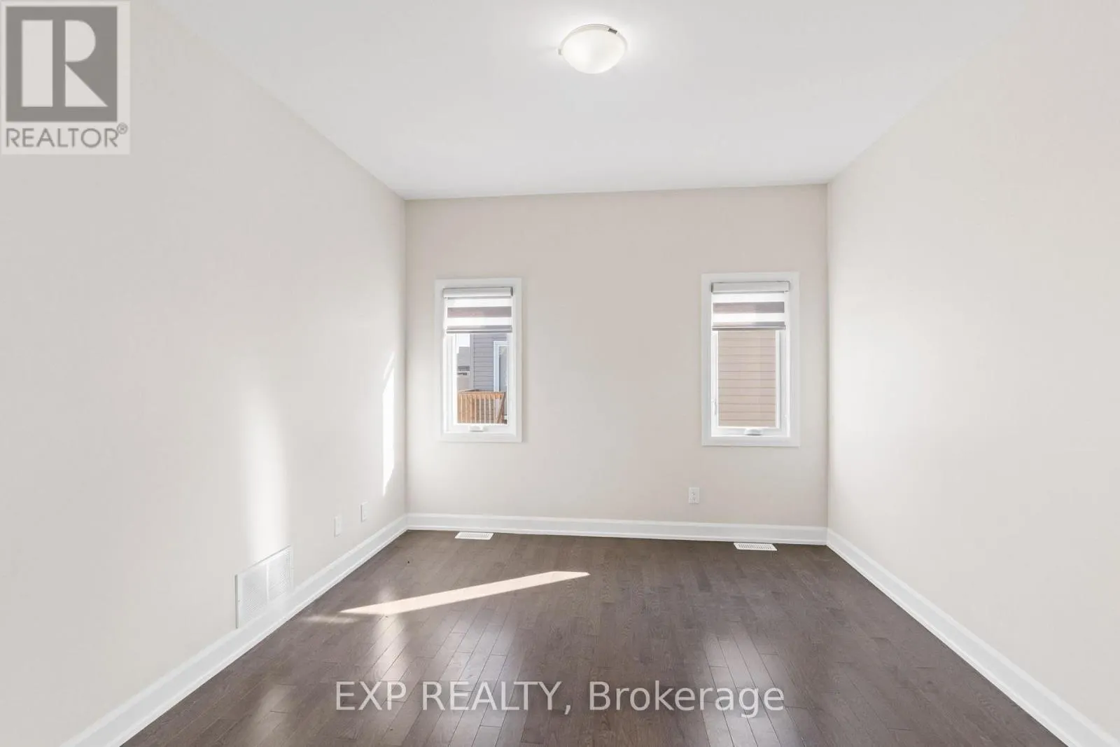 524 LUCENT STREET
