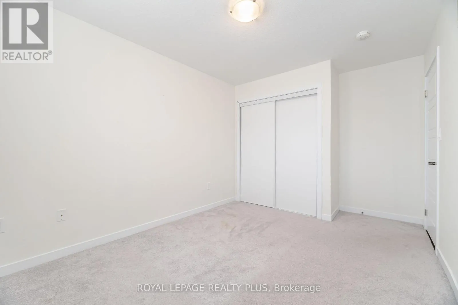 12 PAGEBROOK CRESCENT