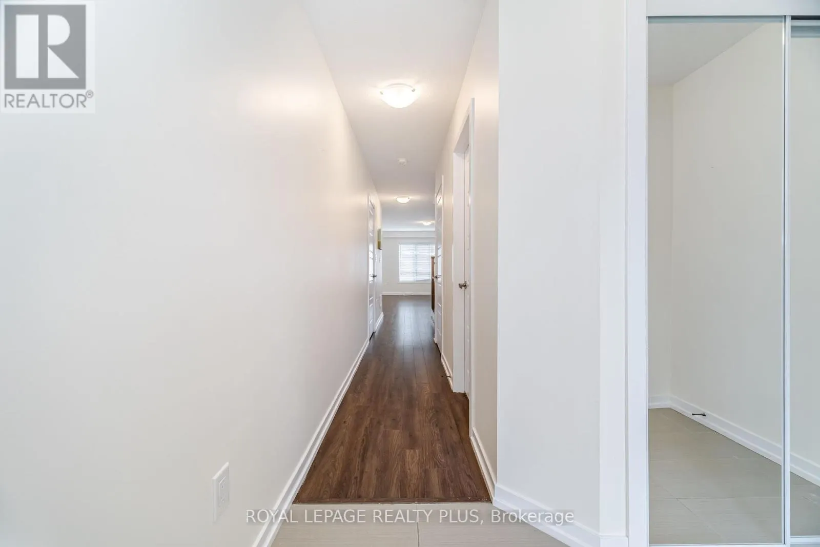 12 PAGEBROOK CRESCENT