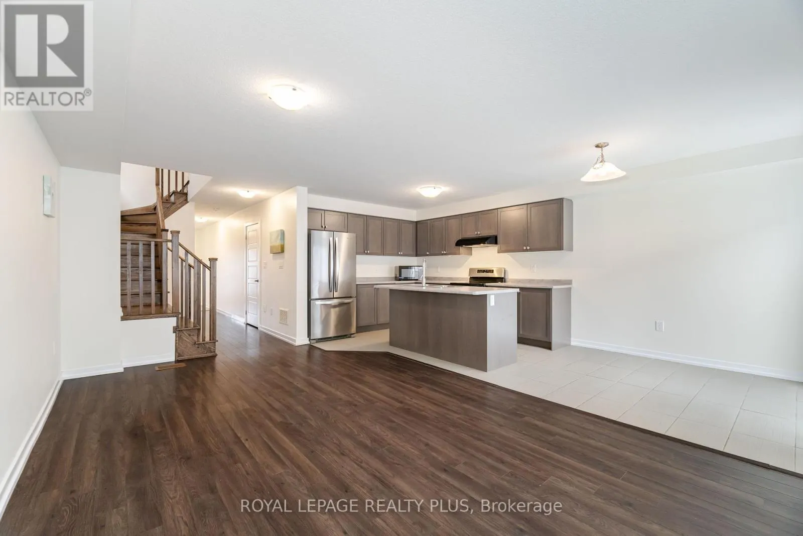 12 PAGEBROOK CRESCENT
