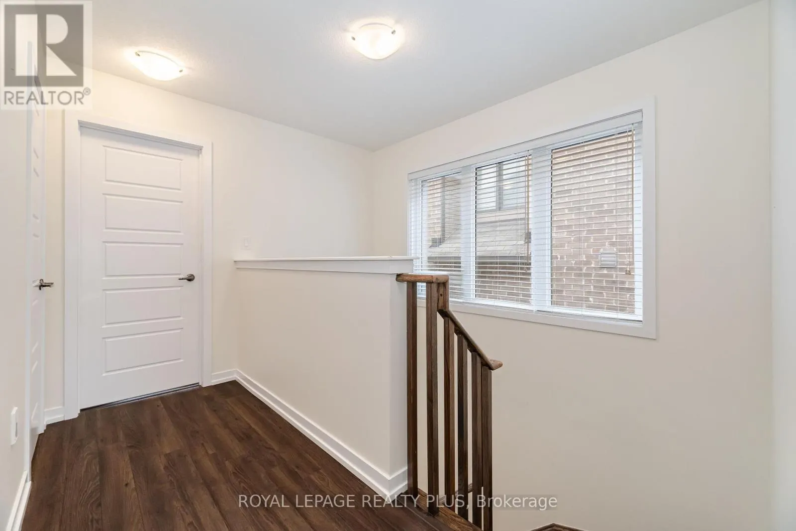 12 PAGEBROOK CRESCENT