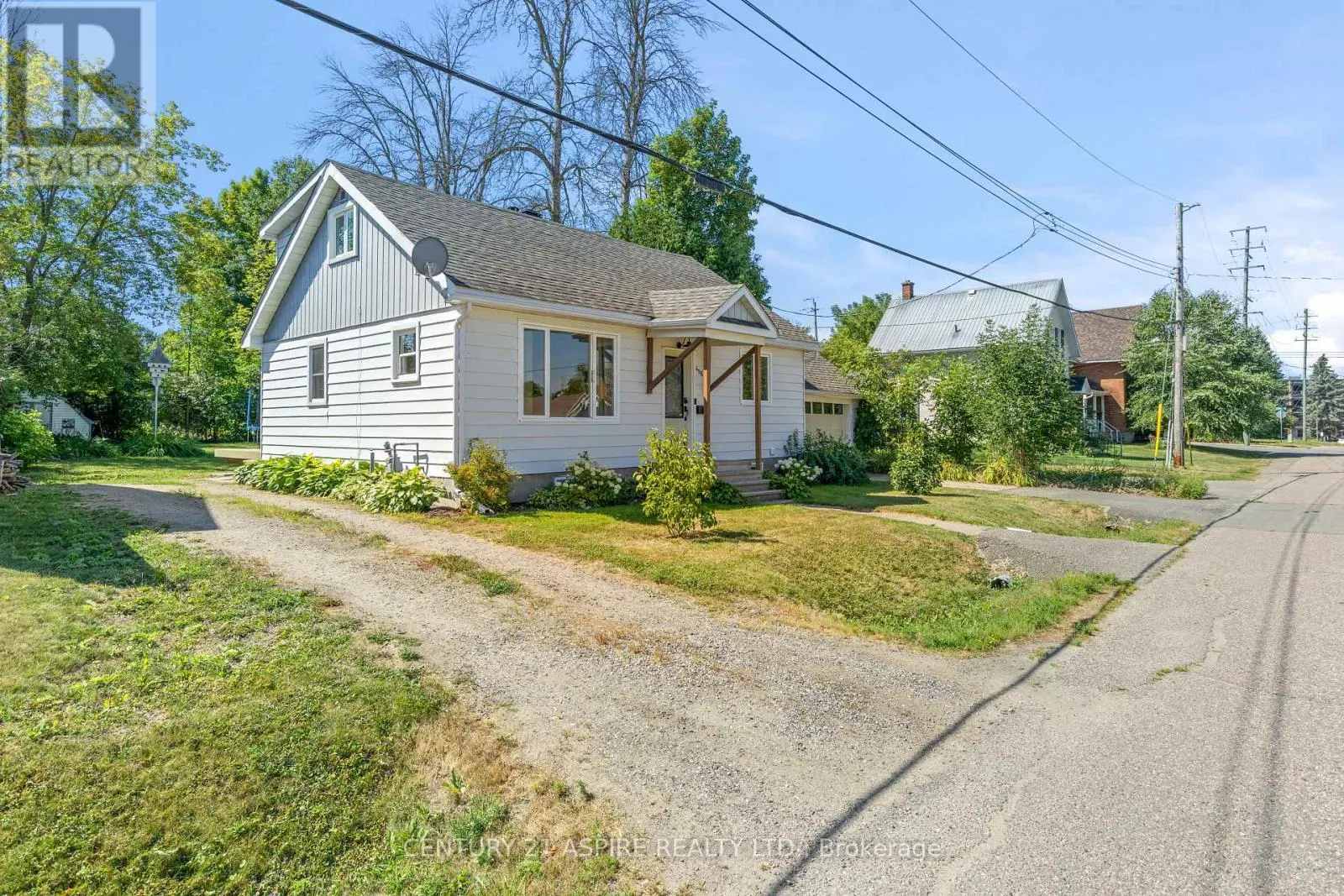 496 WILBERT STREET