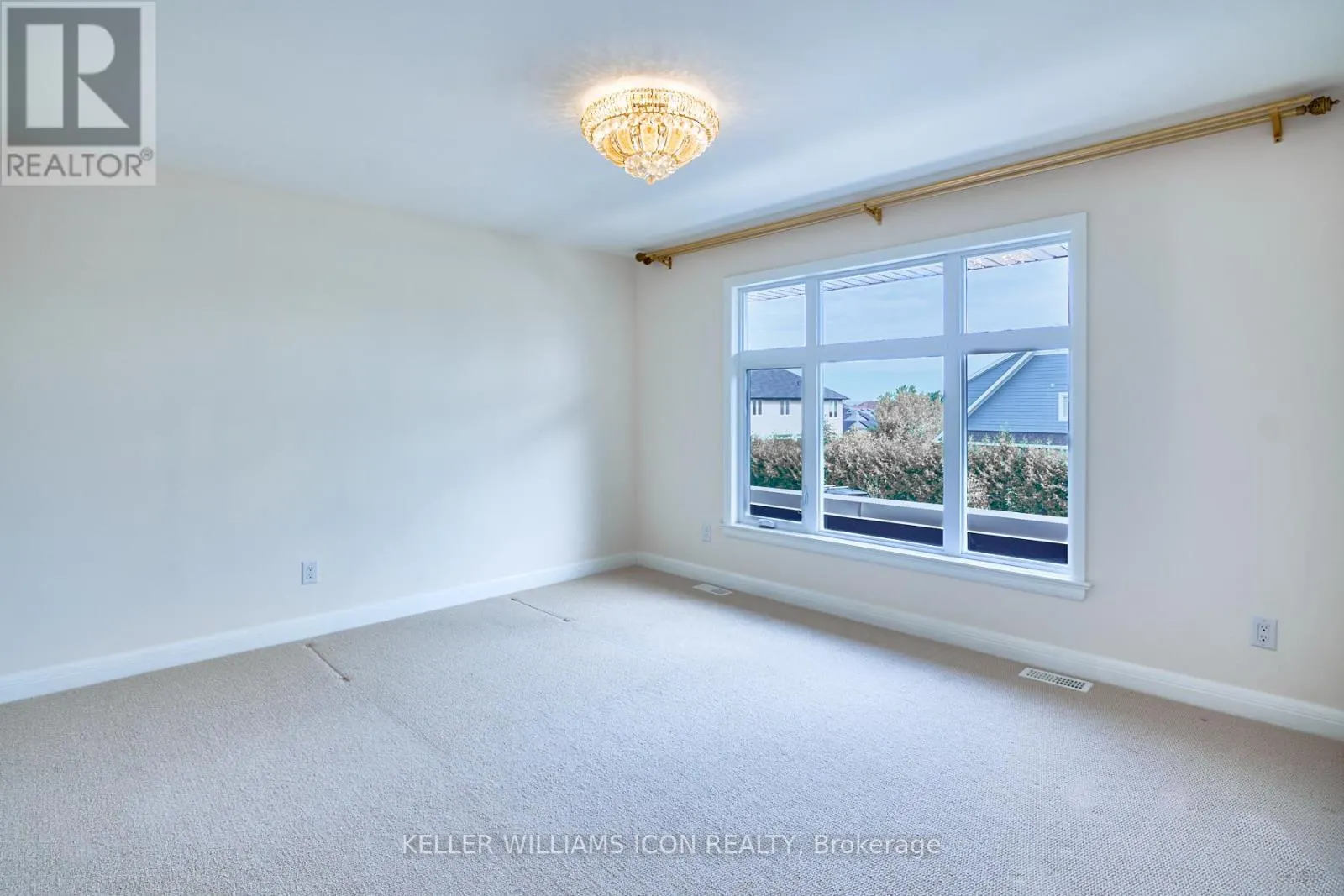 218 GABBRO CRESCENT
