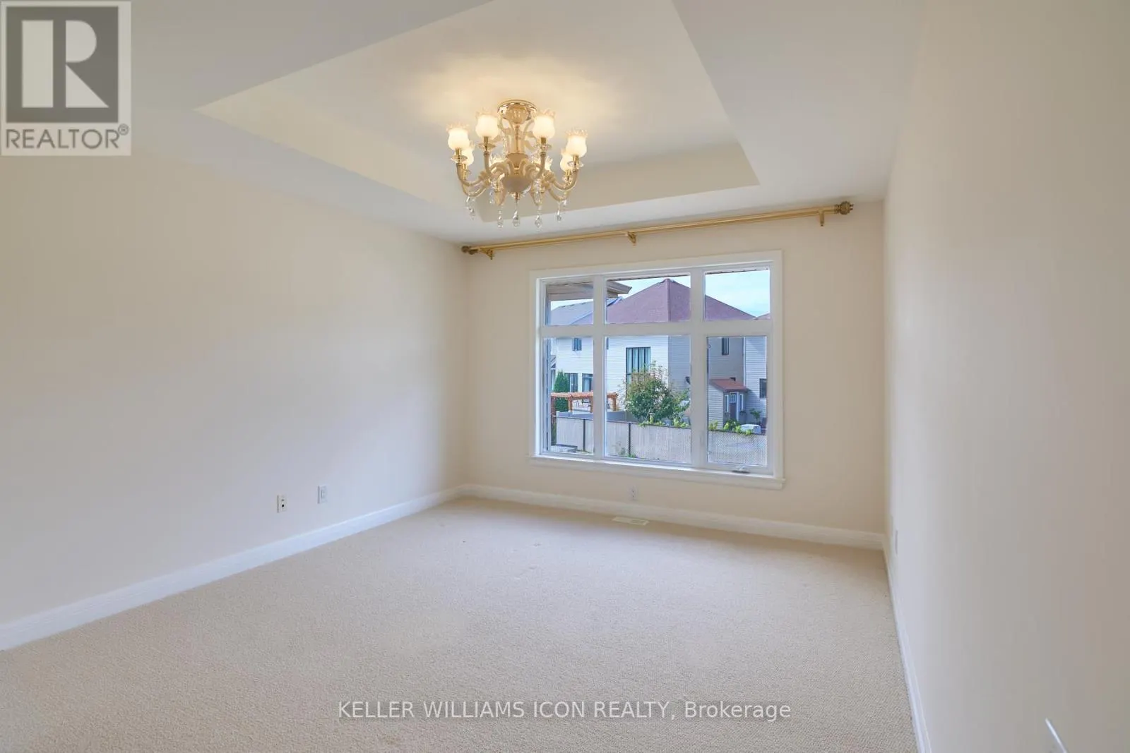 218 GABBRO CRESCENT