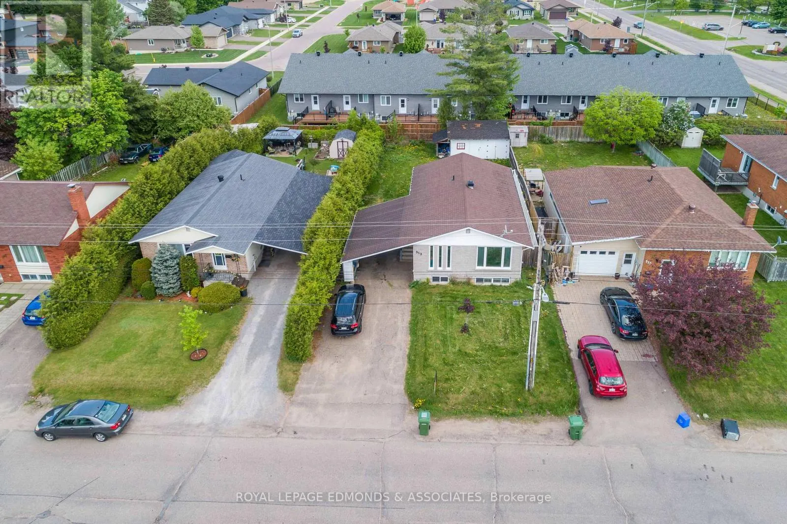 513 BROADVIEW DRIVE