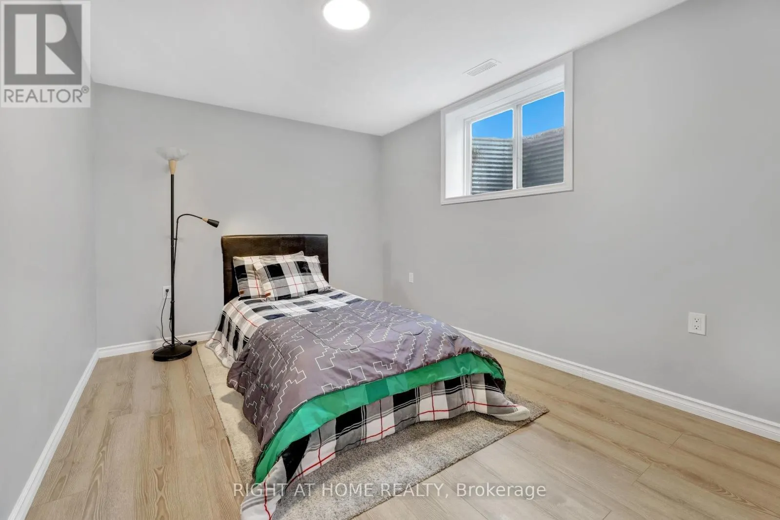 135 STEPHENSON WAY