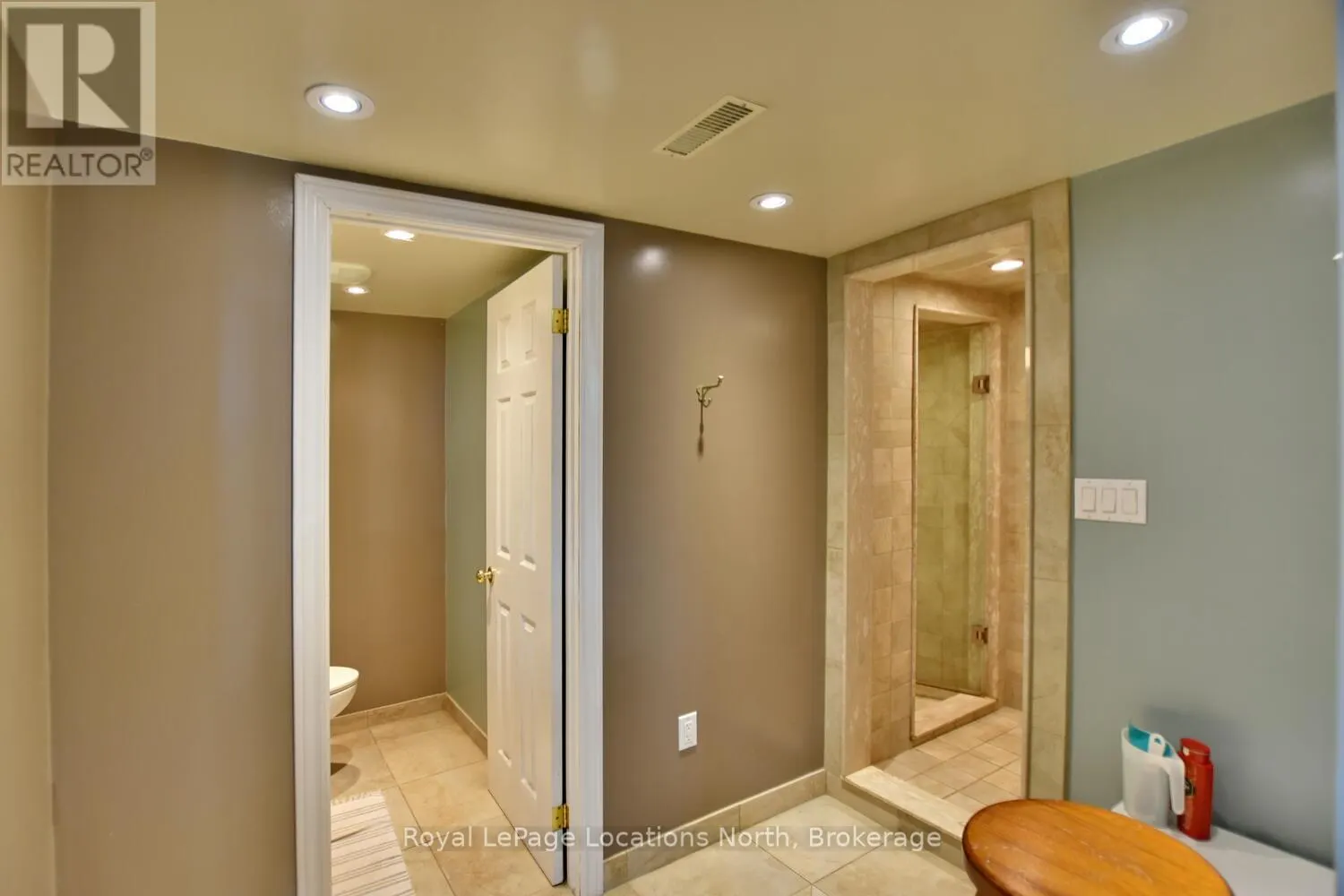 154 CARMICHAEL CRESCENT