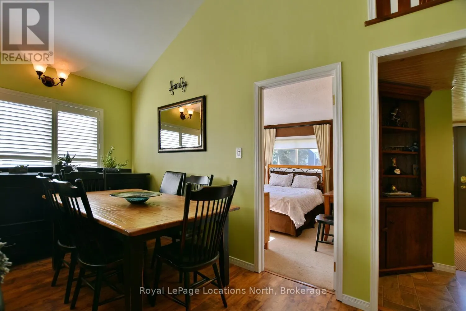 154 CARMICHAEL CRESCENT