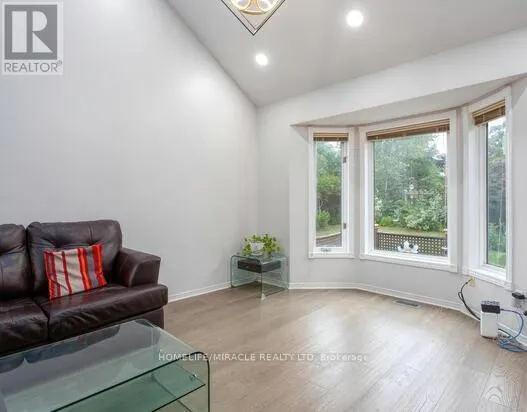550 PENNY LANE