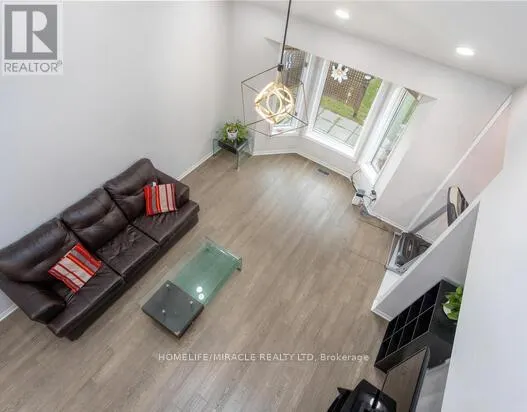 550 PENNY LANE
