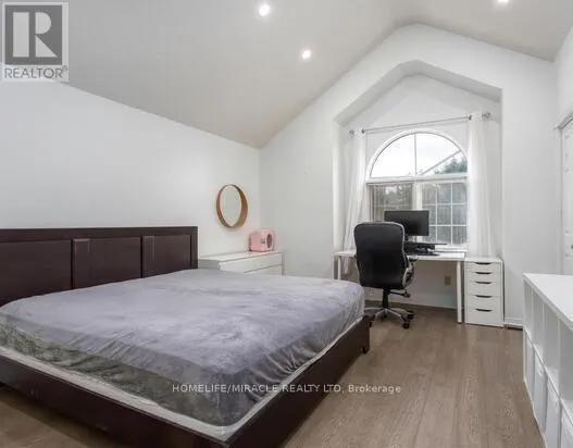 550 PENNY LANE