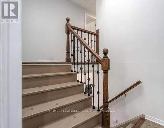 550 PENNY LANE