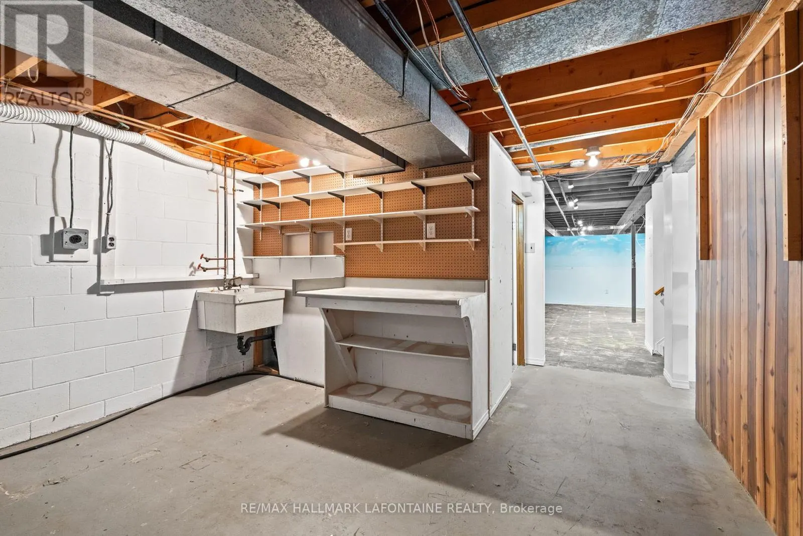 602 EASTVALE DRIVE