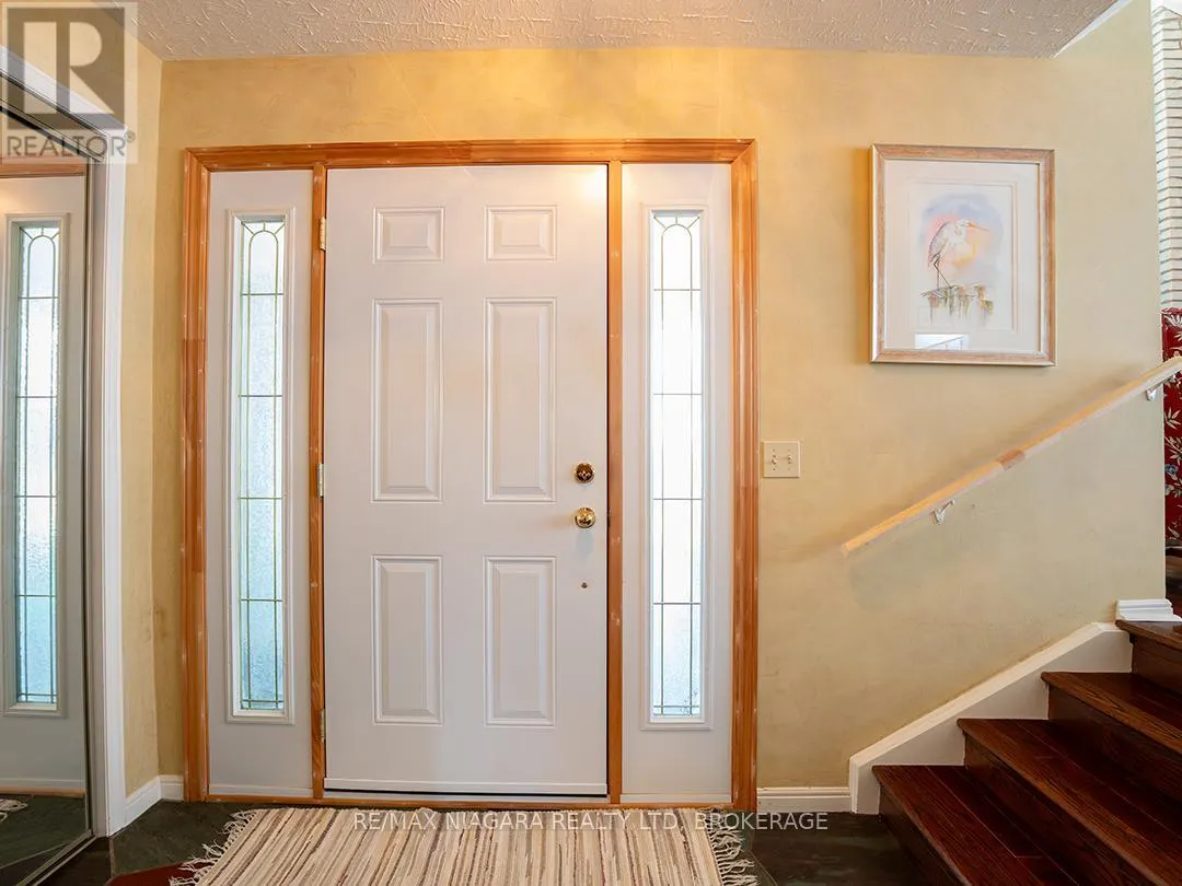 22 MICHAEL DRIVE S