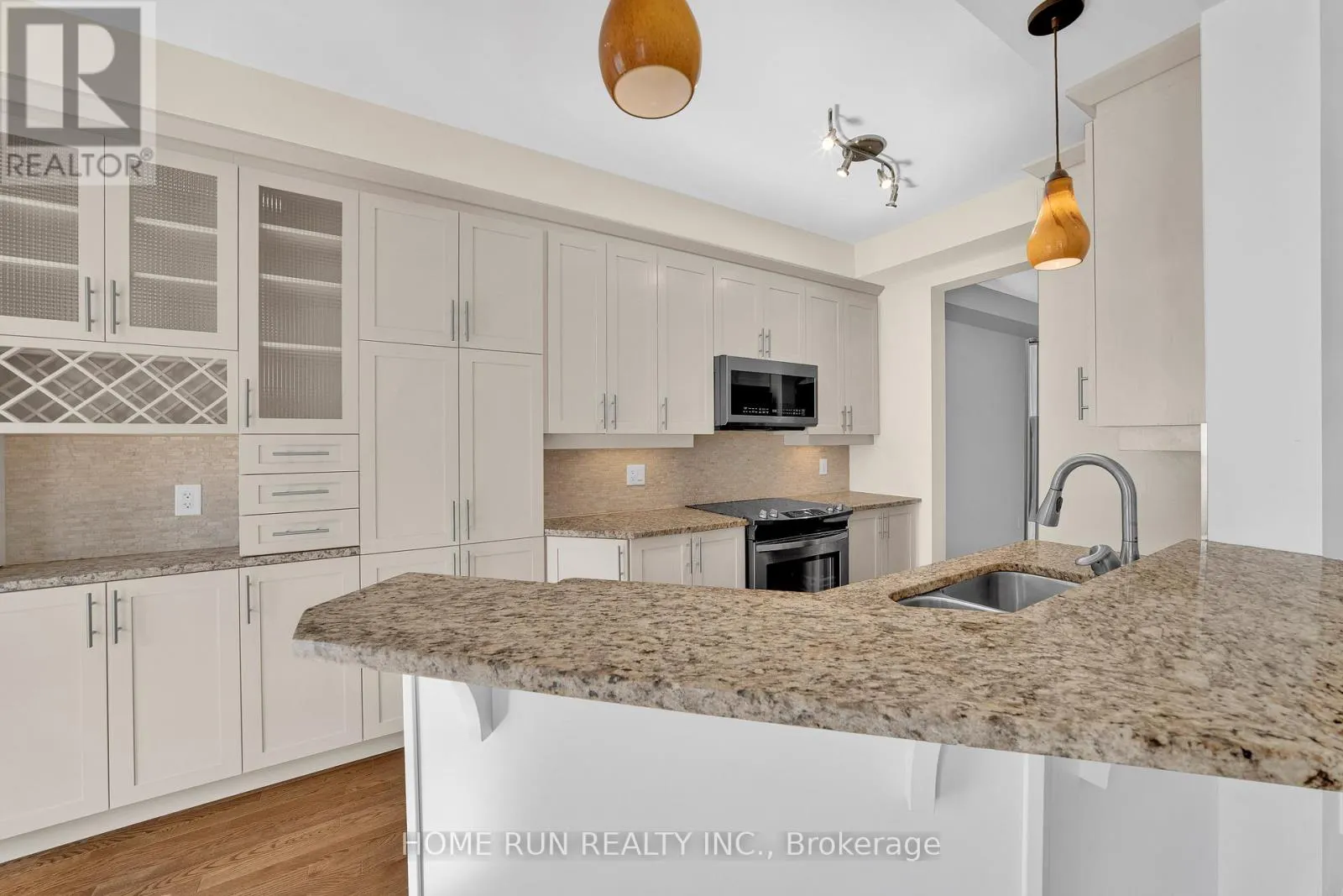 961 CALDERMILL PRIVATE