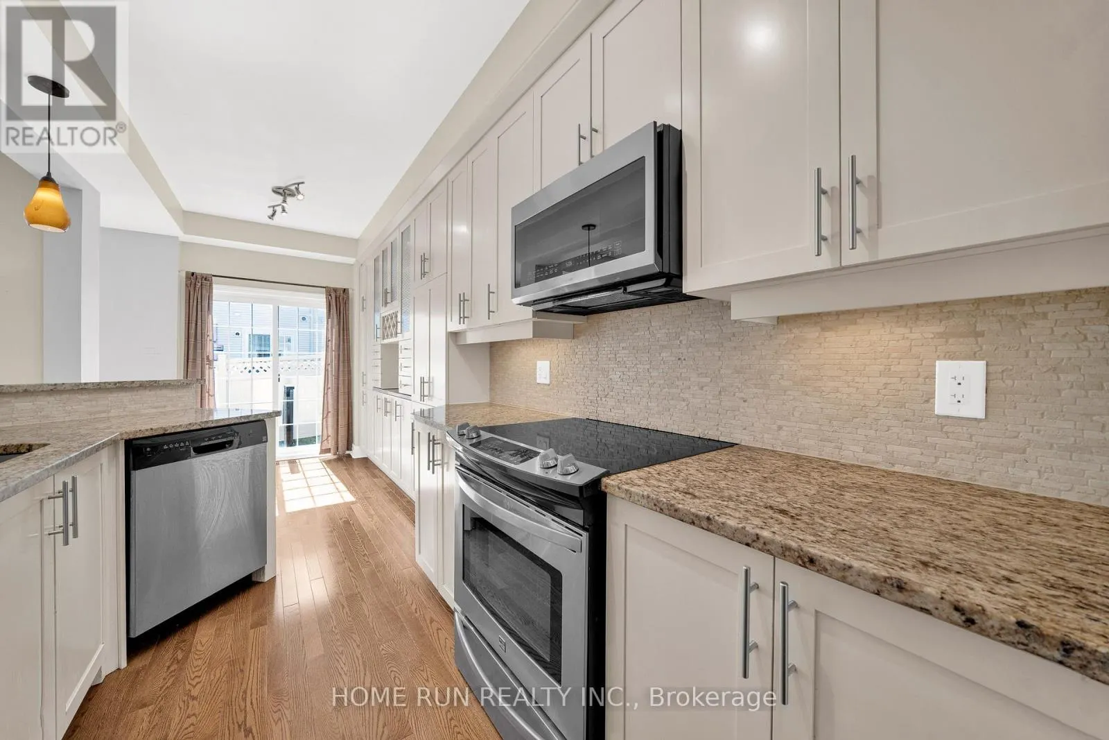 961 CALDERMILL PRIVATE