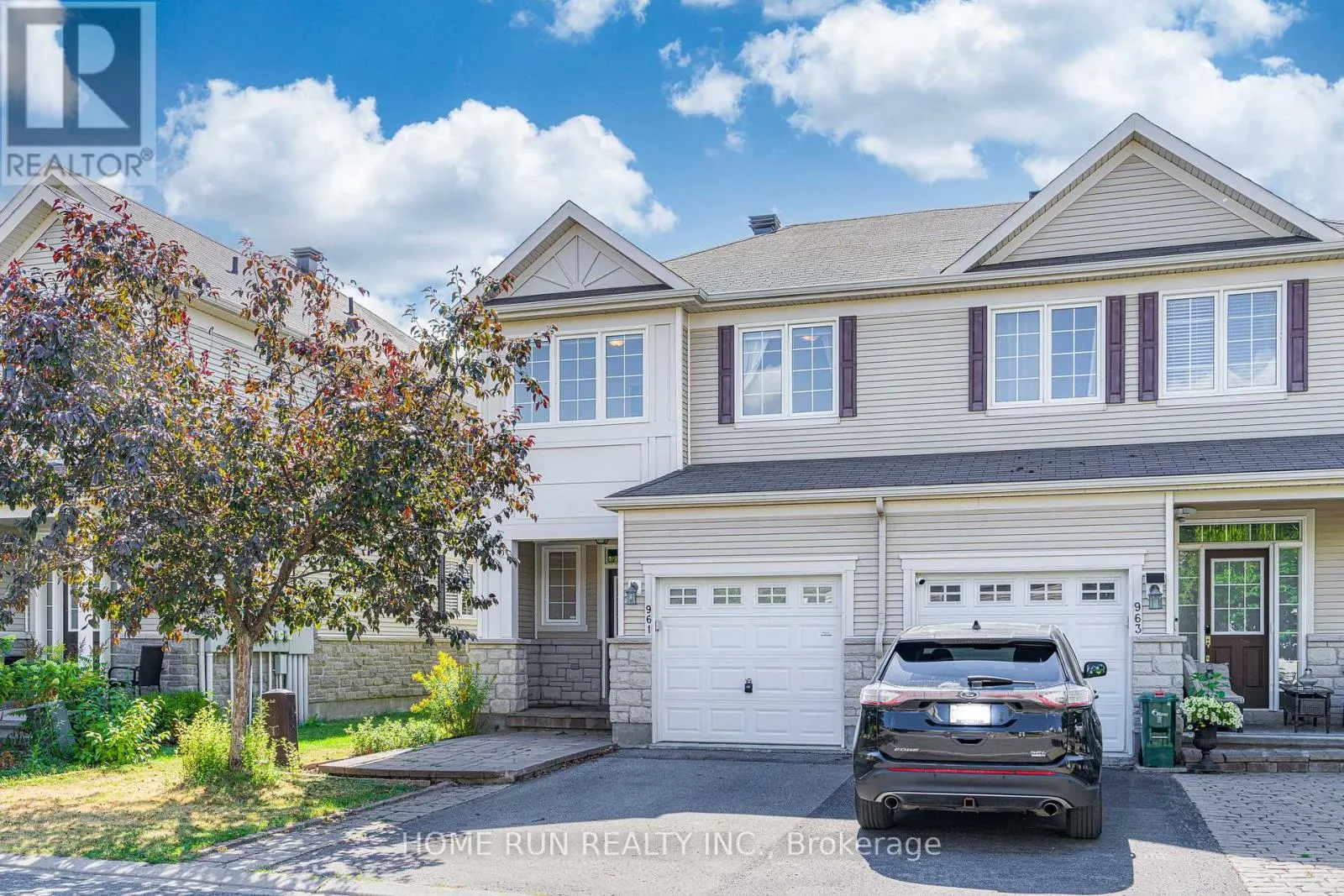 961 CALDERMILL PRIVATE