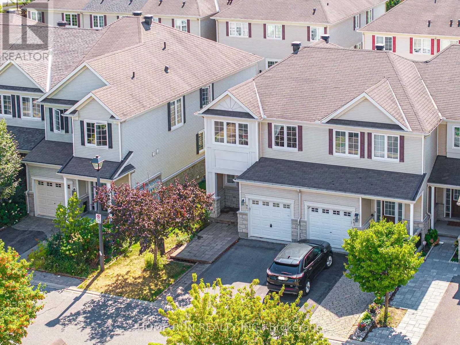 961 CALDERMILL PRIVATE