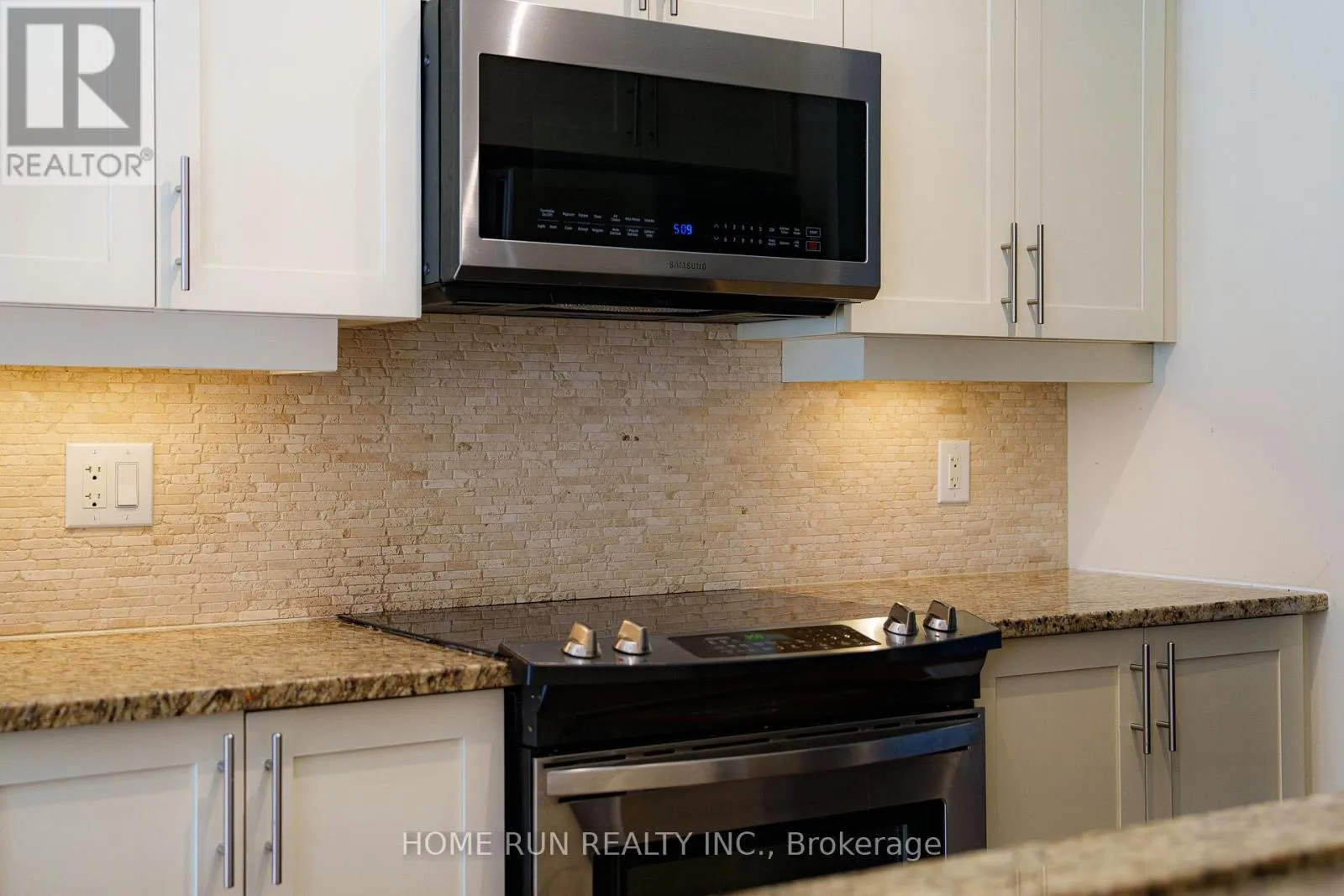 961 CALDERMILL PRIVATE