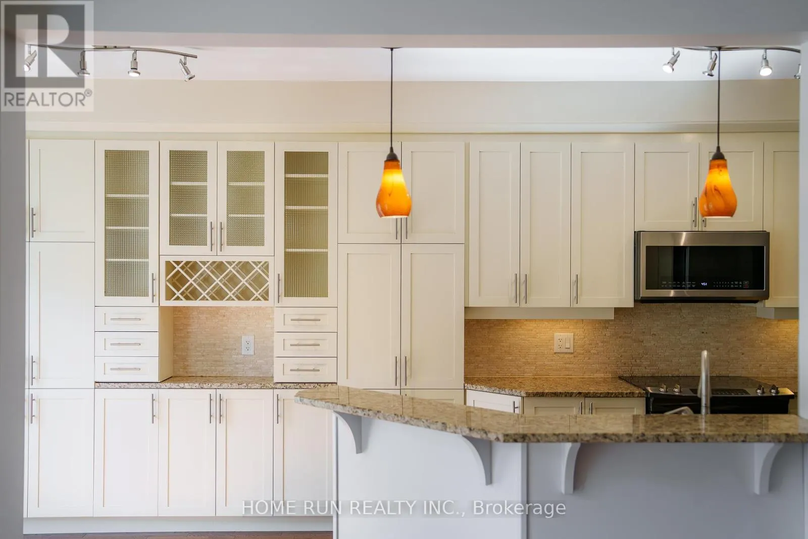 961 CALDERMILL PRIVATE