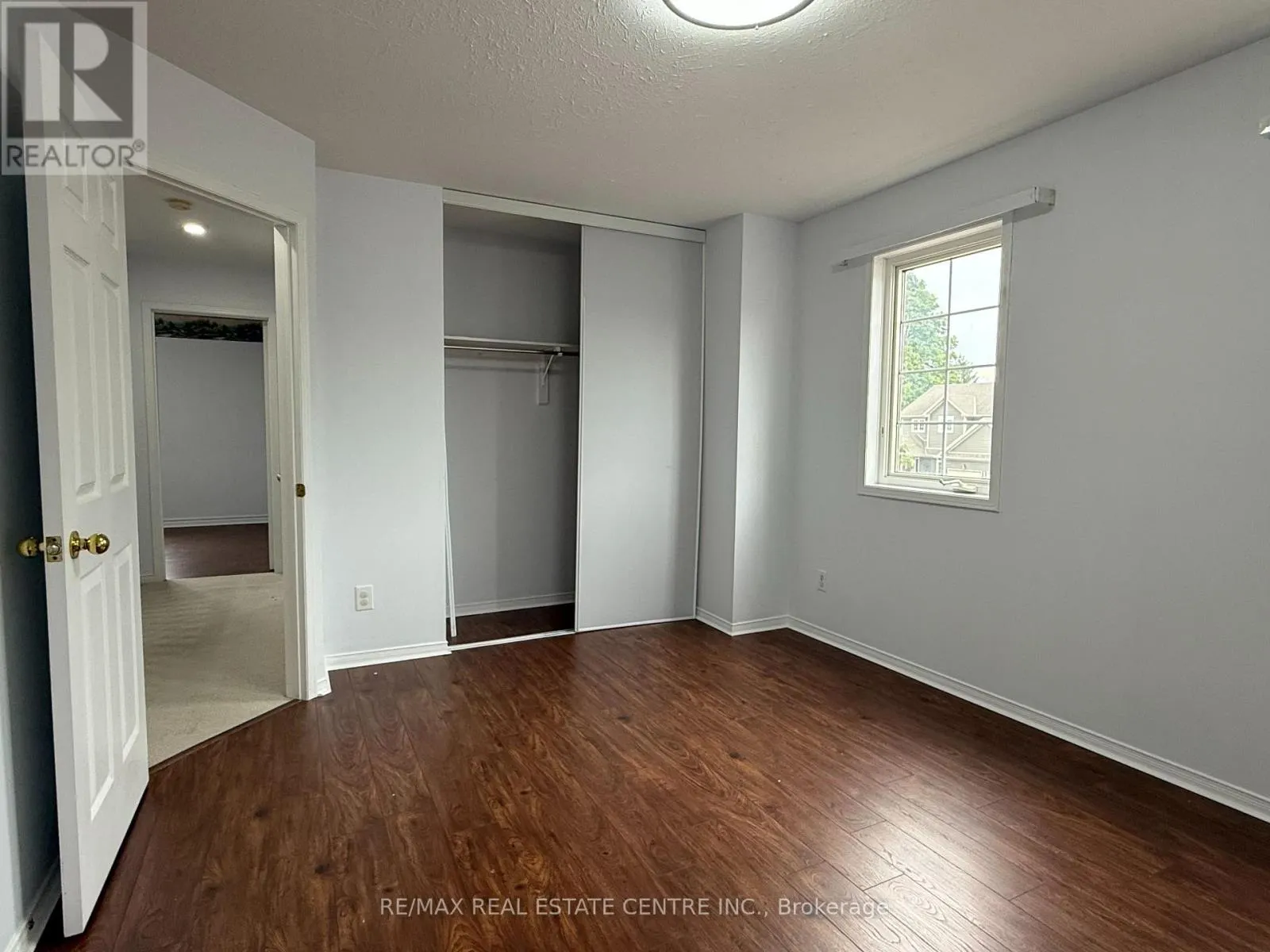 416 OLDE VILLAGE LANE