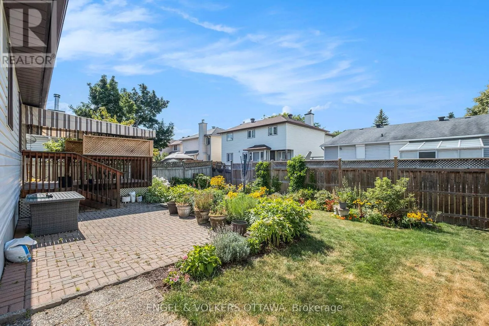 35 PEPPERRALL CRESCENT