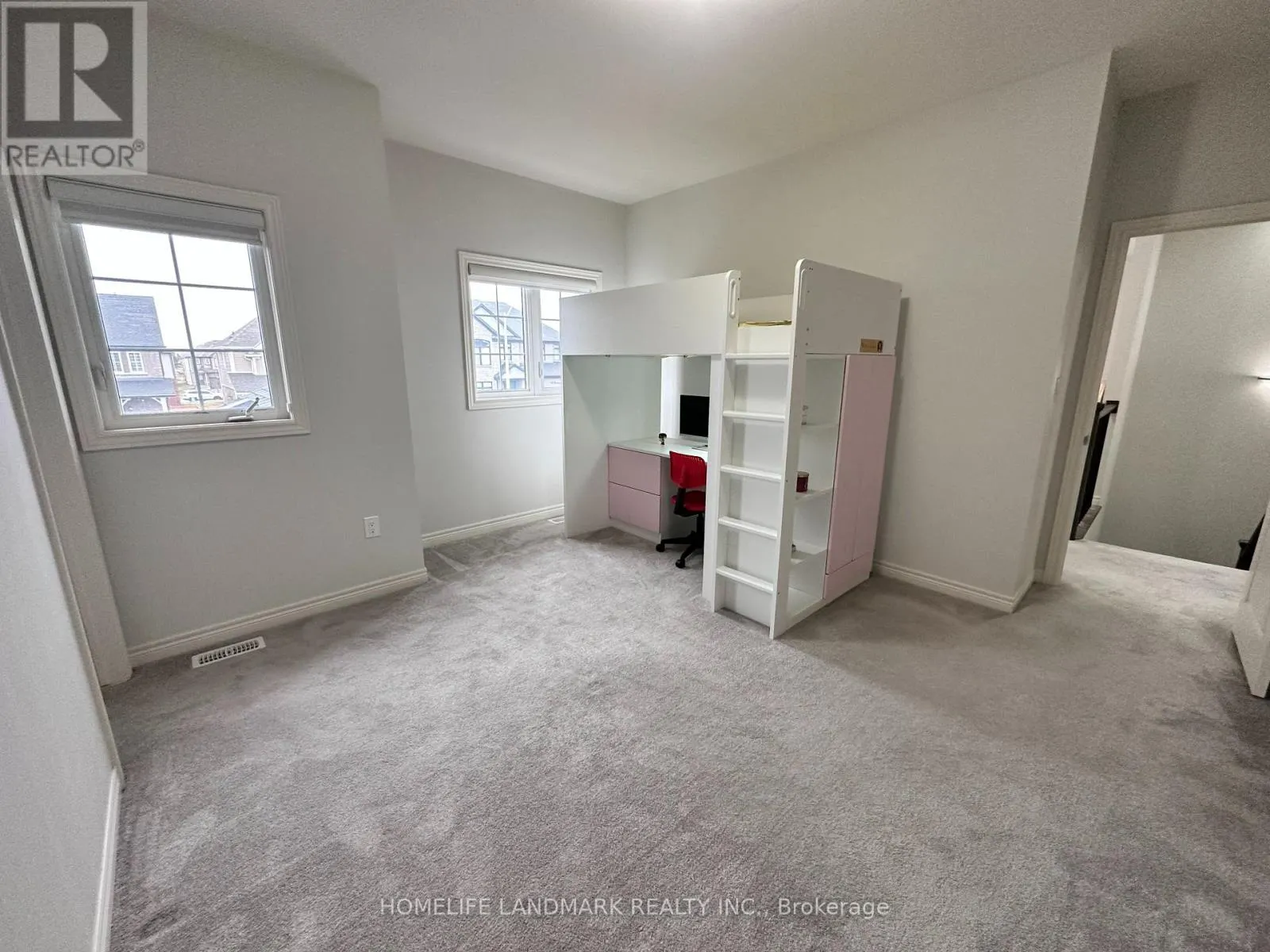 15 IRONWOOD COURT