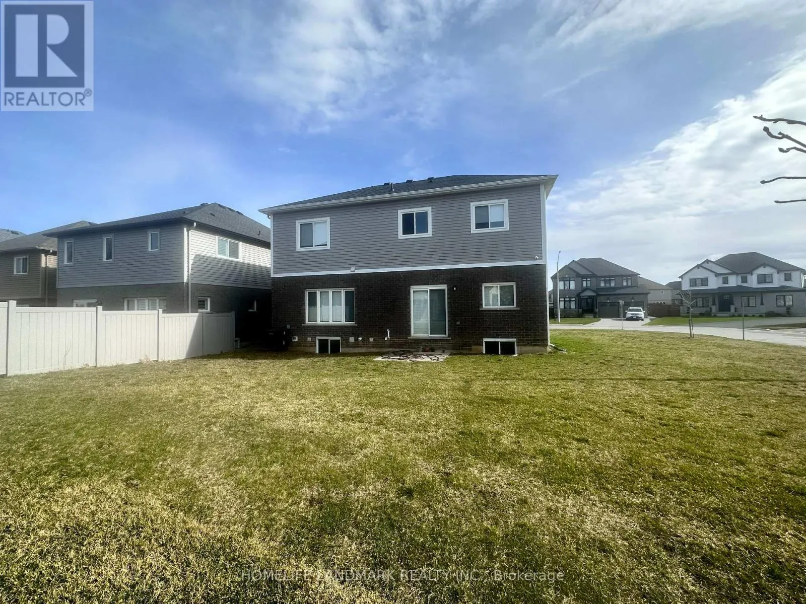 15 IRONWOOD COURT