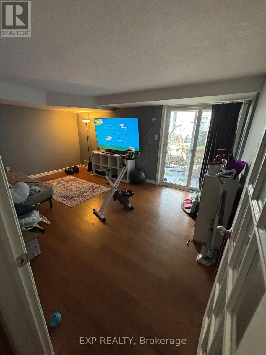 19 - 169 BISMARK DRIVE