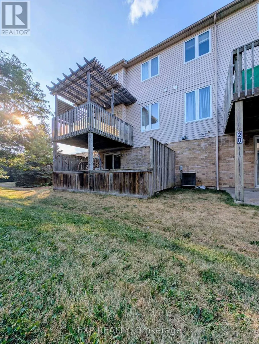 19 - 169 BISMARK DRIVE