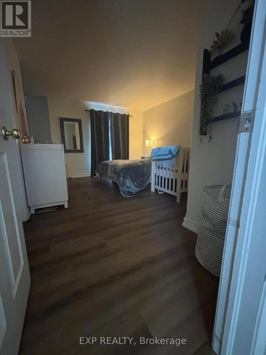 19 - 169 BISMARK DRIVE