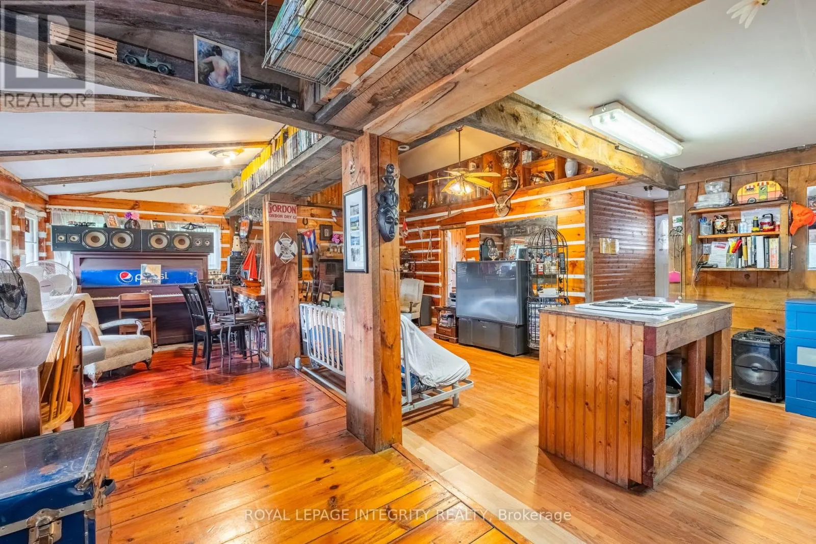 817 DARLING CONCESSION 7 ROAD