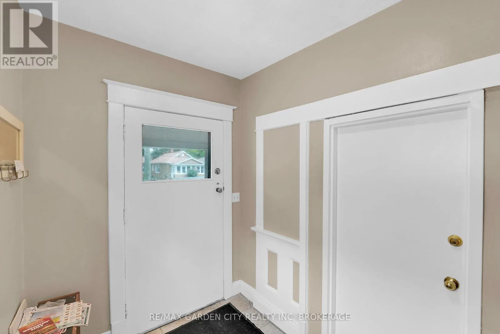 213 GENEVA STREET
