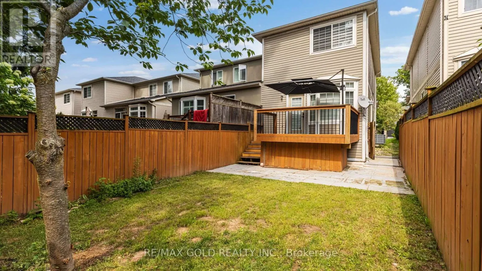 30 SUNNYCROFT COURT