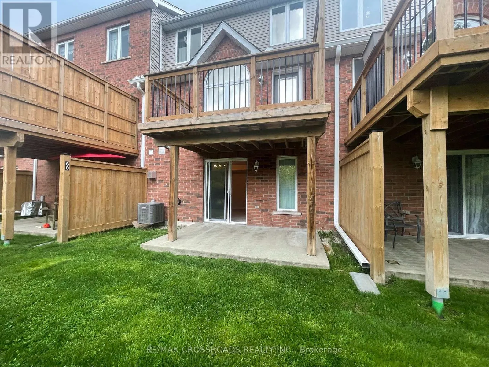 60 - 165 TERRAVIEW CRESCENT