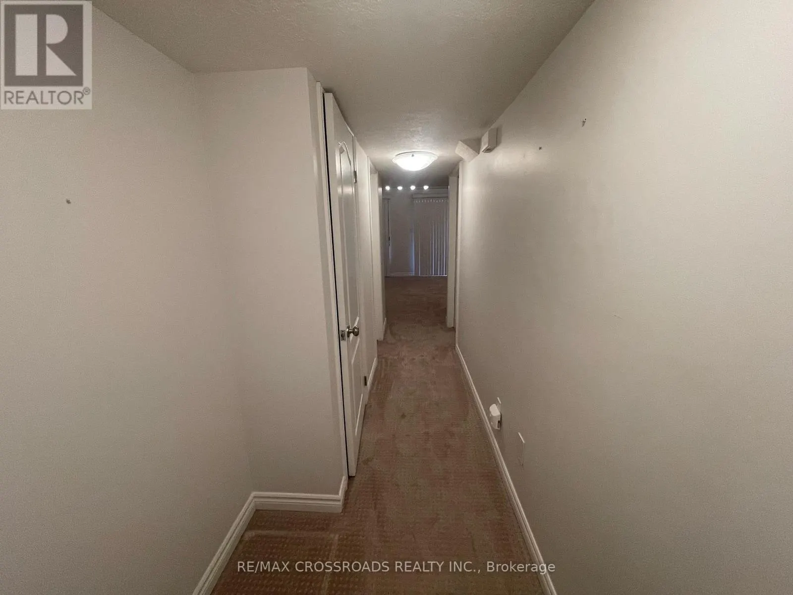60 - 165 TERRAVIEW CRESCENT