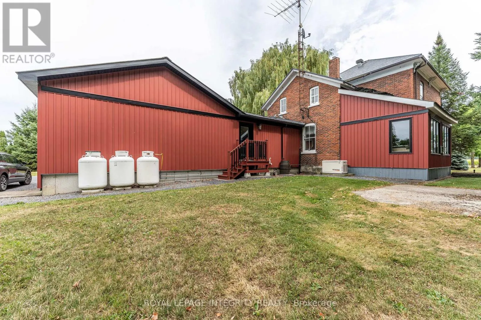 20455 CONCESSION 3 ROAD