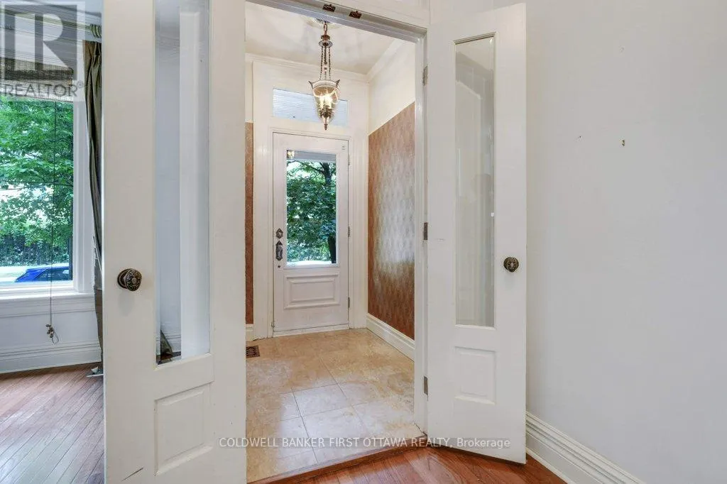543 BESSERER STREET