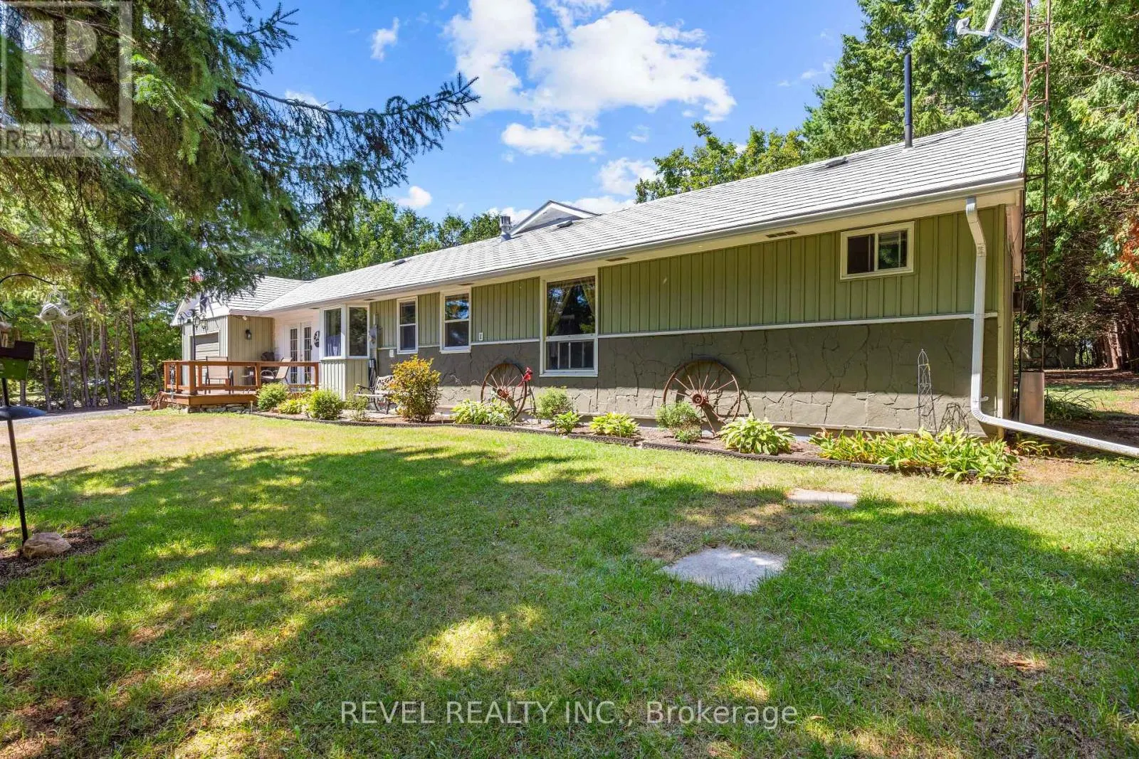 643 BALSAM LAKE DRIVE