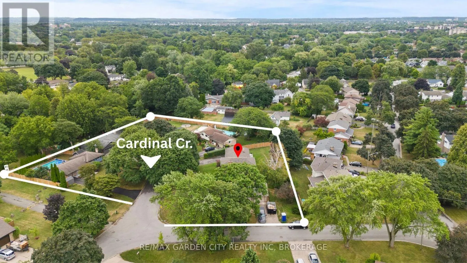 3 CARDINAL CIRCLE