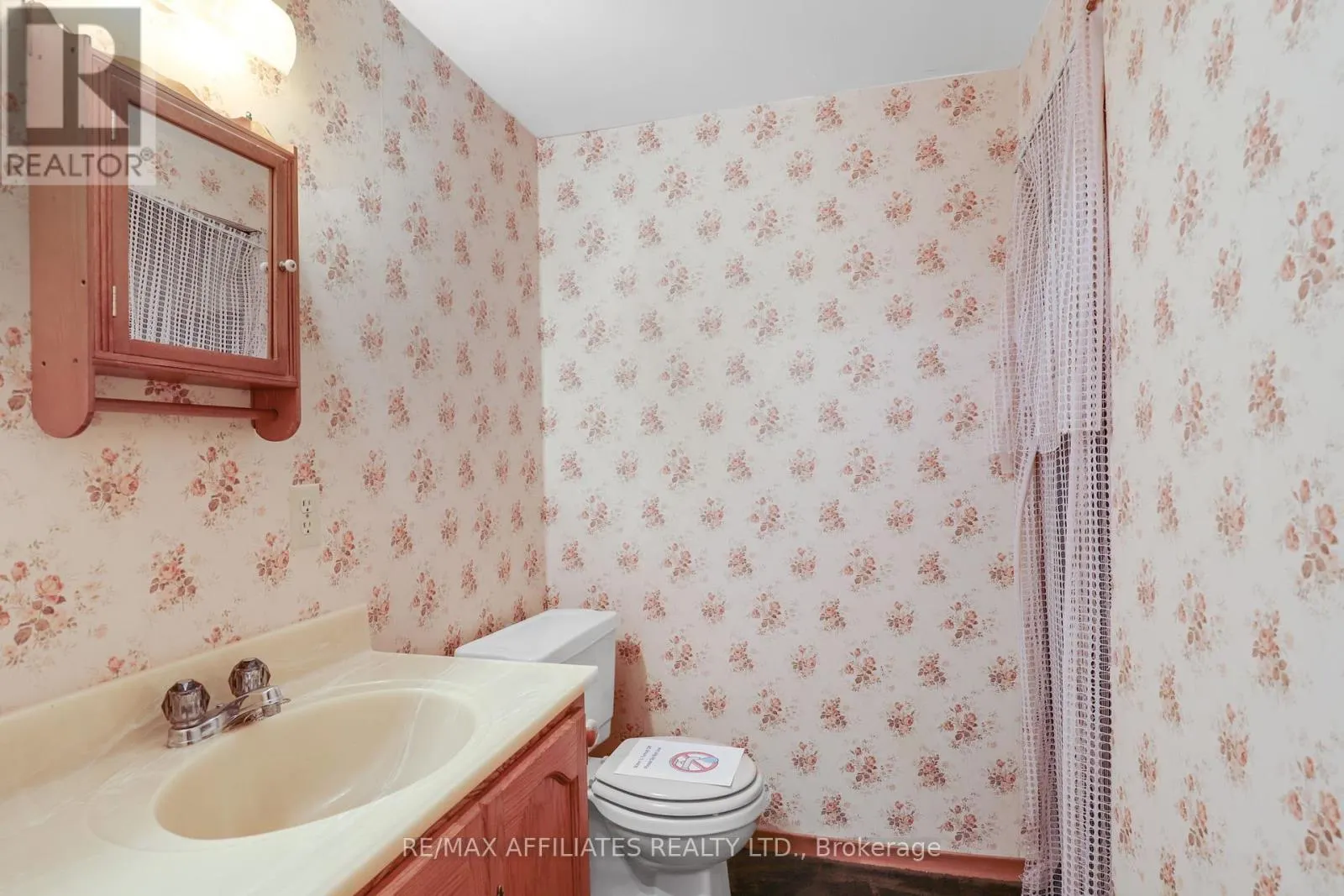 17 CANFIELD ROAD