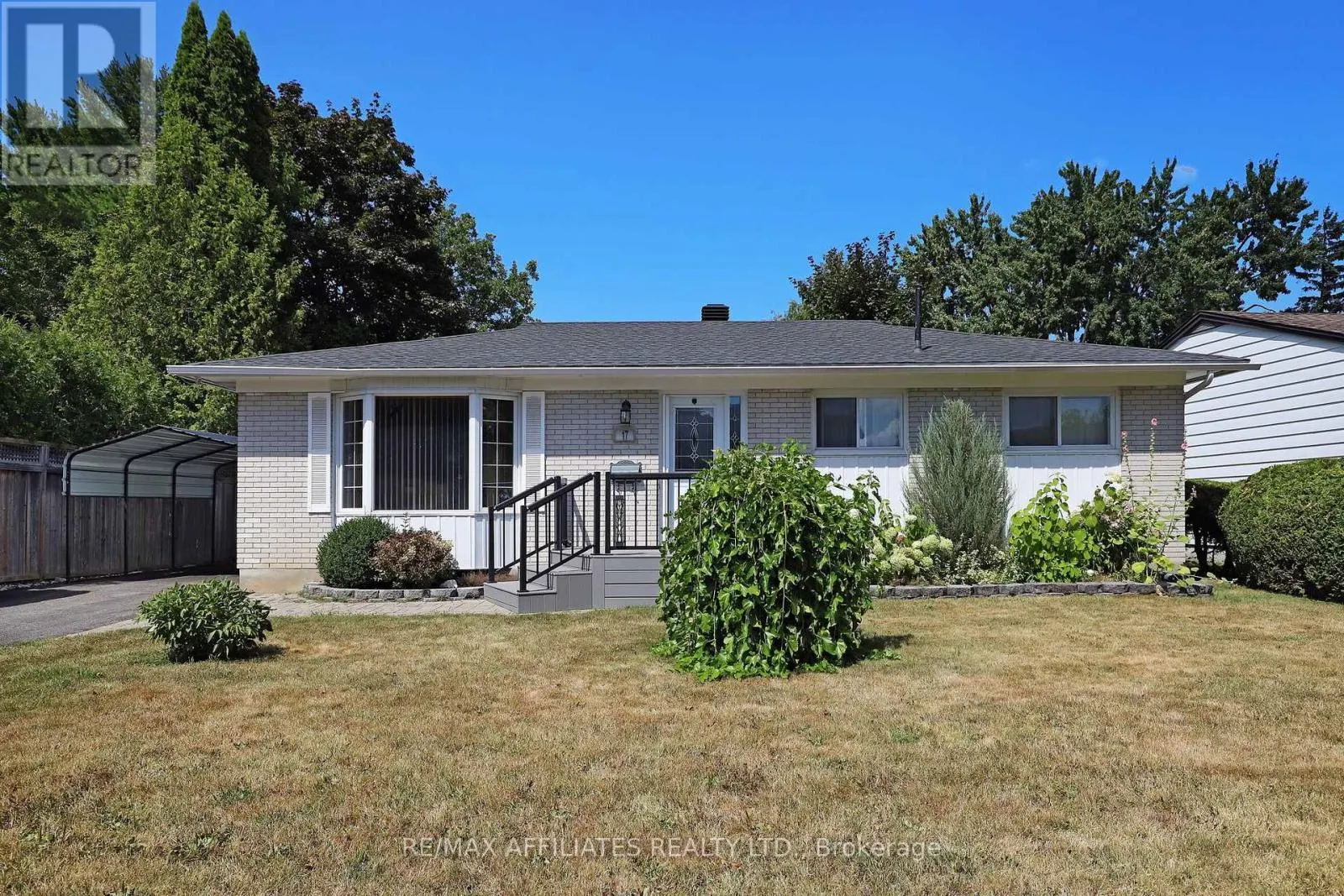 17 CANFIELD ROAD