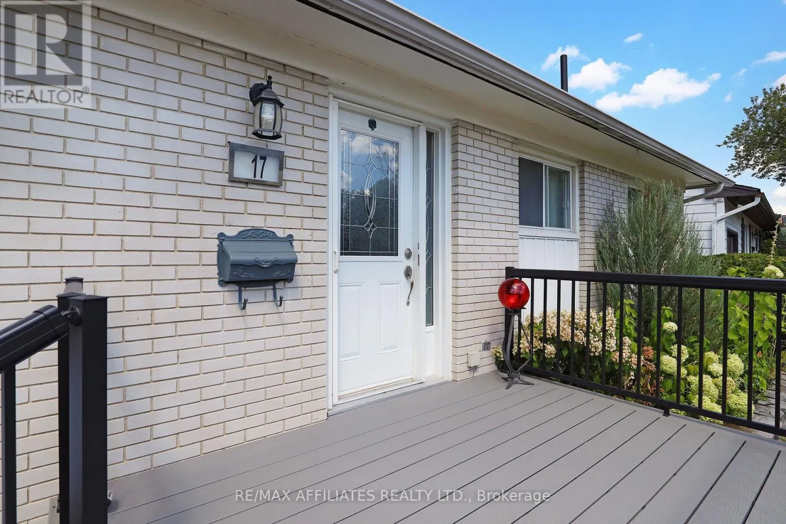 17 CANFIELD ROAD