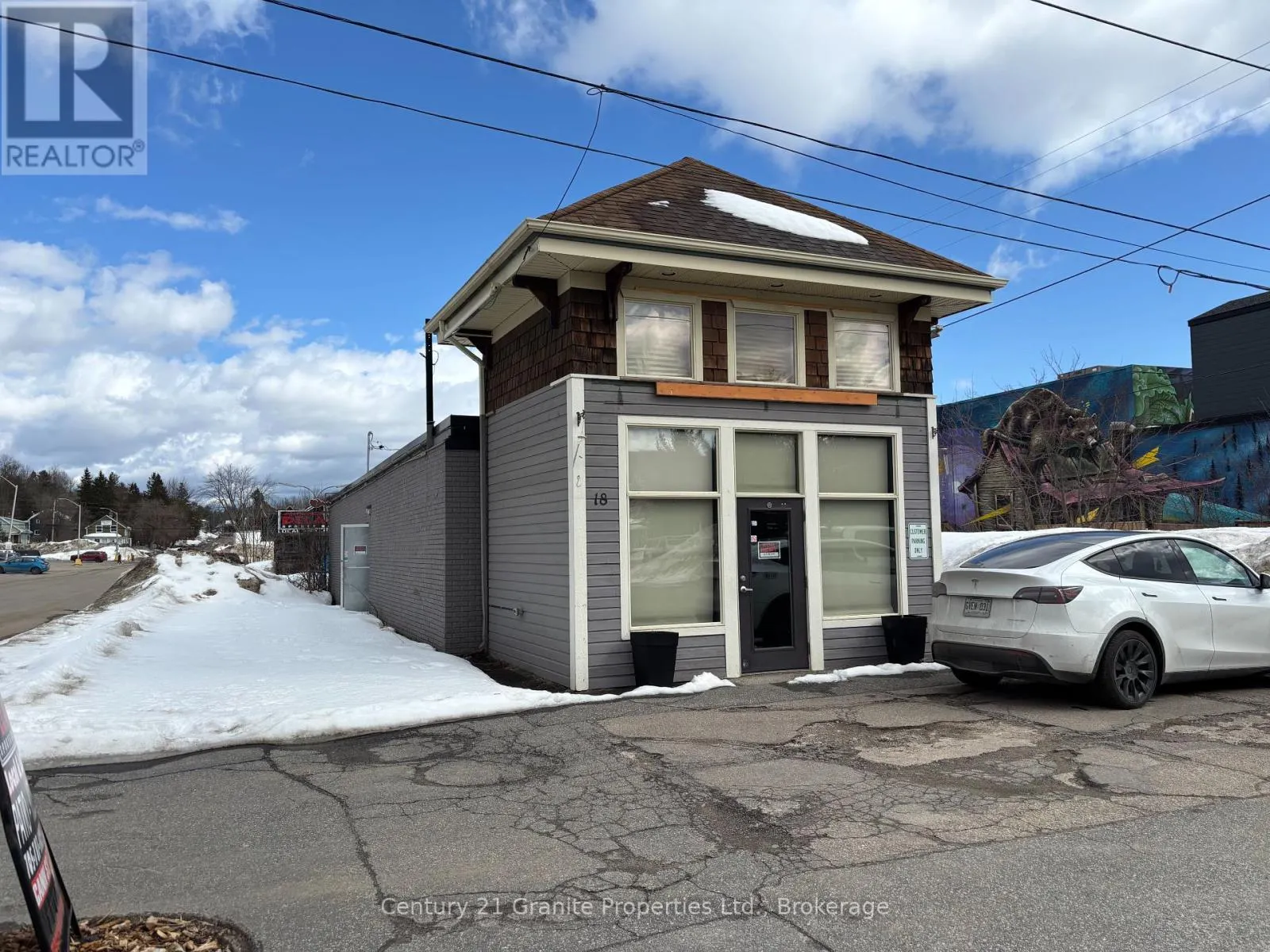 18 JOHN STREET