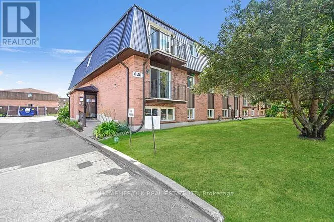 16 - 825 MACODRUM DRIVE