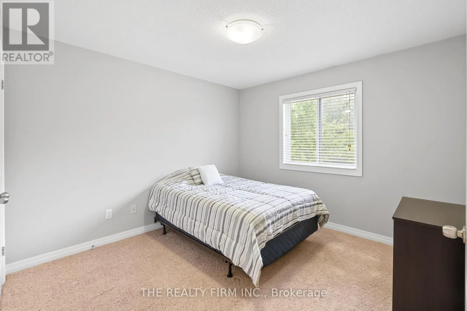49 - 112 NORTH CENTRE ROAD, #49