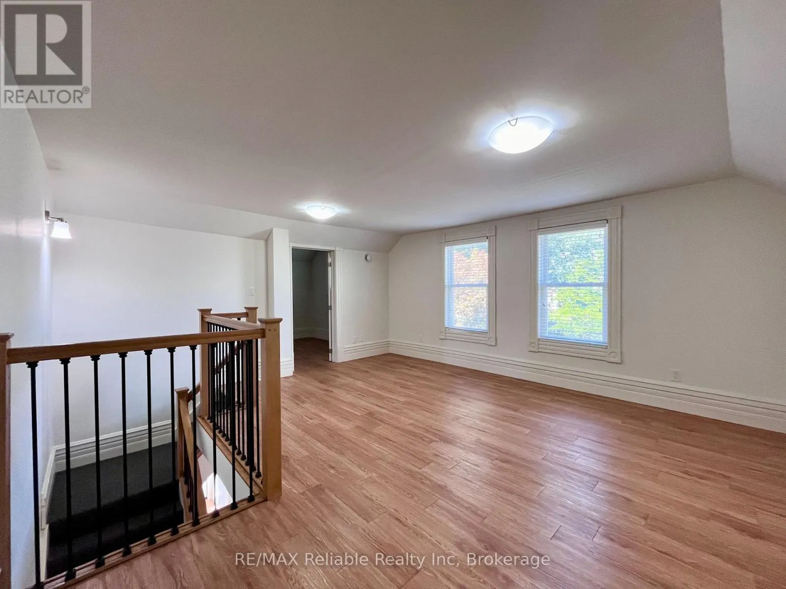 128 WEST STREET W