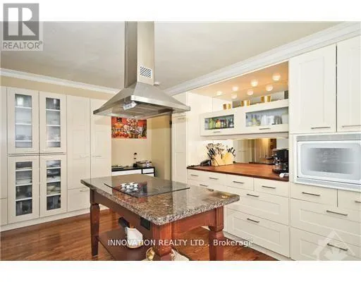 5D - 260 METCALFE STREET